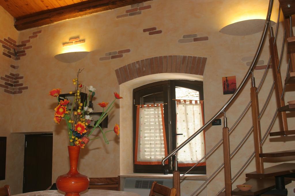 Alla Corte Dei Ventimiglia Montelepre Phòng bức ảnh